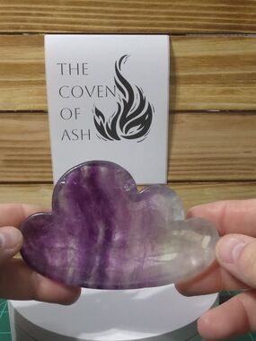 UV Reactive Purple Fluorite Cloud Bowl